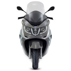 sktr Piaggio X10 125 ie